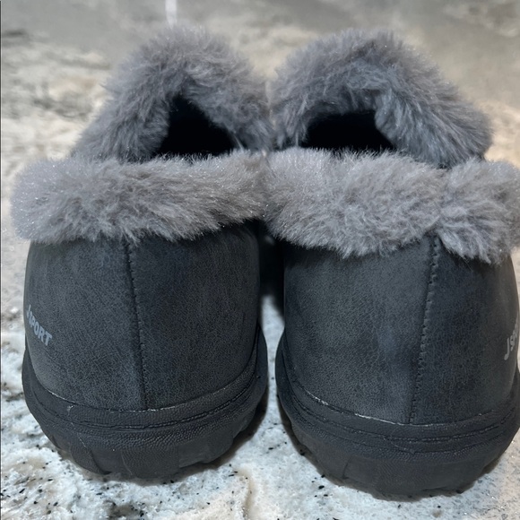 NEW J Sport Dark Grey Faux Fur Lined Slip-on Loafers Size 9 - Picture 7 of 11